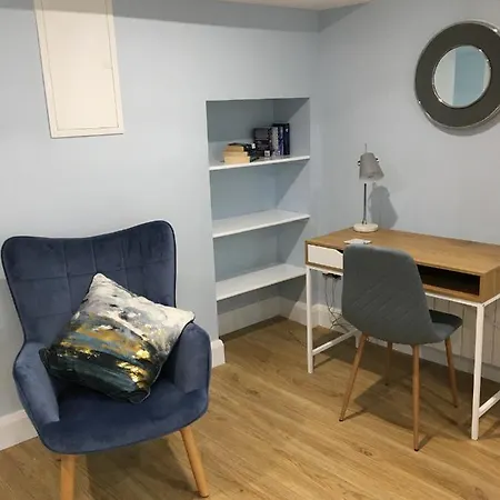 2 Agars Lane Holiday home