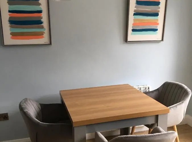 2 Agars Lane Feriehus